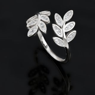 925 Sterling Silver rhodium plated ring with cubic zirconia and elegant leaves - 