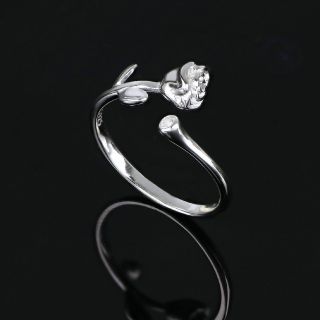 925 Sterling Silver rhodium plated ring with cubic zirconia rose design - 