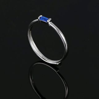 925 Sterling Silver ring with blue cubic zirconia stone - 