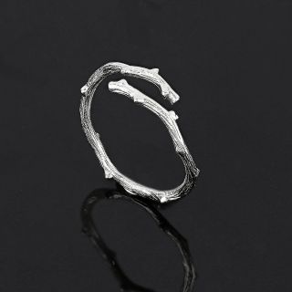 925 Sterling Silver rhodium free size plated ring with tree branch design - 