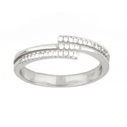 925 Sterling Silver ring with three lines and white cubic zirconia