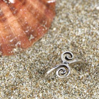 925 Sterling Silver toe ring with a spiral design - 