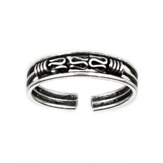 925 Sterling Silver toe ring with  an unpretentious meander design