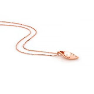 925 Sterling Silver rose gold plated necklace with white fresh water pearl in the center 16x8mm - 