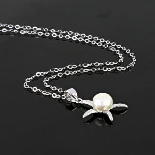 925 Sterling Silver rhodium plated necklace with a white fresh water pearl in the center - 