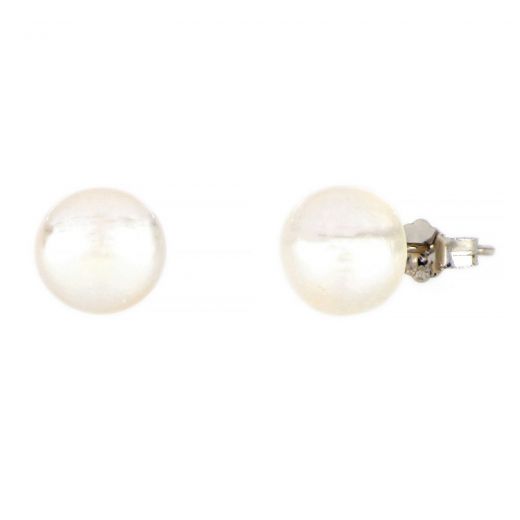 Ασημένια σκουλαρίκια καρφωτά επιροδιωμένα με λευκό φυσικό μαργαριτάρι 9mm