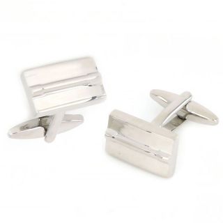 Cufflinks made of copper rhodium plated in shinny silver color. Cufflinks made of copper rhodium plated in shinny silver color.