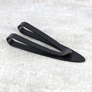 Money clips made of stainless steel in black color and V shape - 