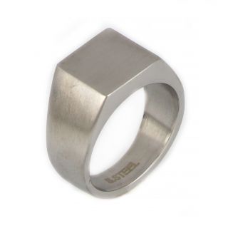 Ring made of stainless steel for engraving. Ring made of stainless steel for engraving.