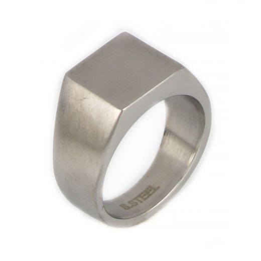 Ring made of stainless steel for engraving.