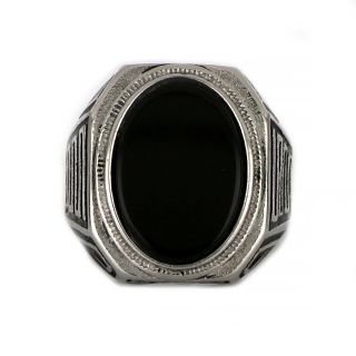 Ring made of stainless steel with embossed meander design and black stone. - 