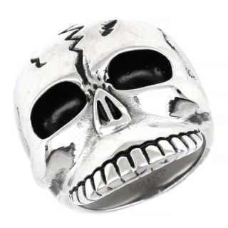 Skull ring made of stainless steel - 