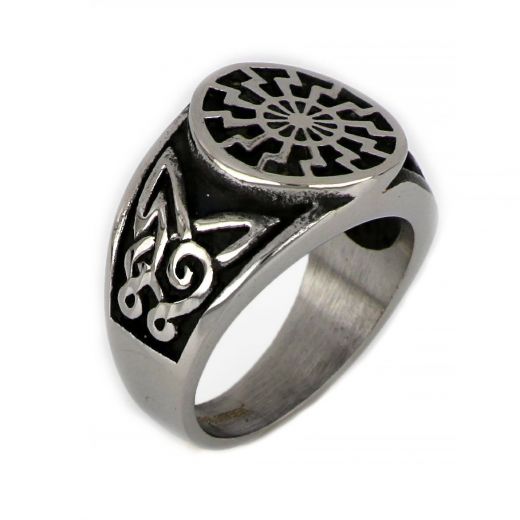 Ring made of stainless steel with embossed sun.