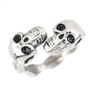 Ring made of stainless steel with double skull. - 