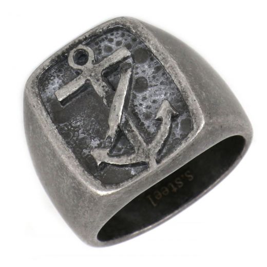 Ring made of stainless steel with black oxidation and anchor.
