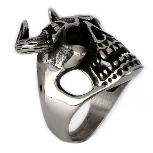 Stainless steel ring skull with horns