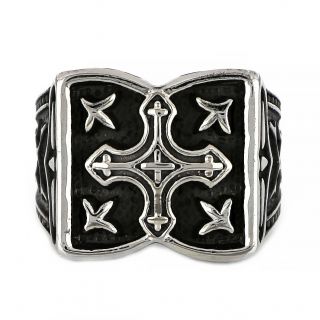 Stainless steel ring embossed knightly design - 