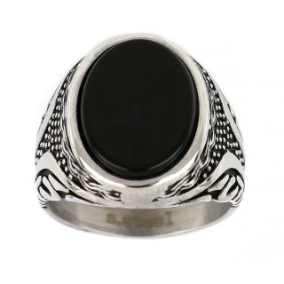 Men's stainless steel embossed ring with dots and black onyx - 