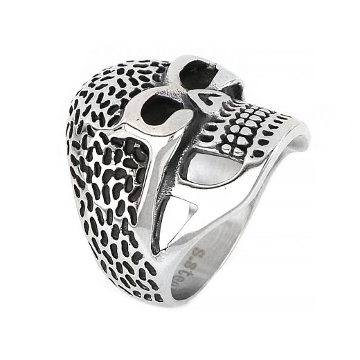 Men's stainless steel ring with a skull and embossed lines