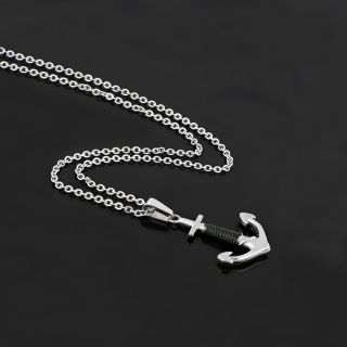 Pendant made of stainless steel with anchor chain white with black. - 