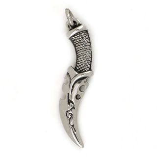 Knife pendant made of stainless. Knife pendant made of stainless.