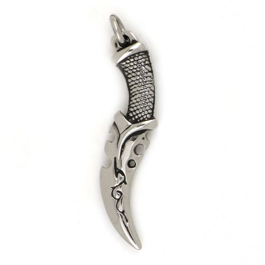 Knife pendant made of stainless.