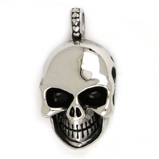 Skull pendant made of stainless steel.