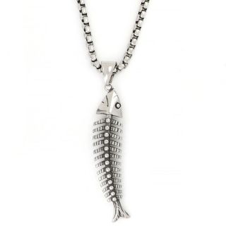Pendant made of stainless steel with fishbone chain. Pendant made of stainless steel with fishbone chain.