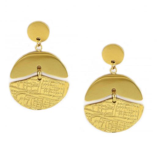 Earrings made of gold plated stainless steel with embossed design.