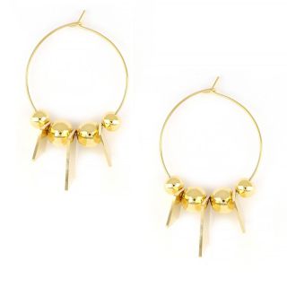 Earrings made of gold plated stainless steel with a hoop with hanging elements.