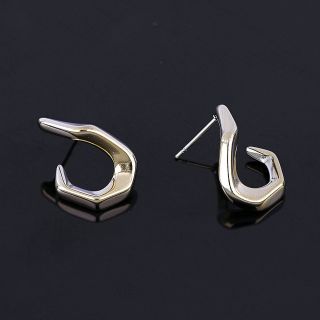 Stainless steel gold plated earrings with curvy design - 
