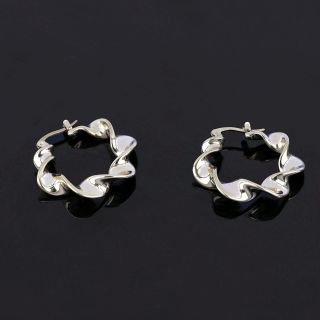 Stainless steel gold plated hoops with twisty design - 