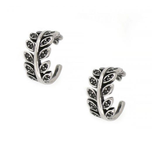 Women's stainless steel non pierced earrings with leaf design