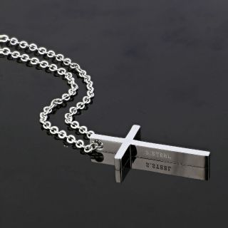 Cross made of stainless steel in plain line with chain. - 