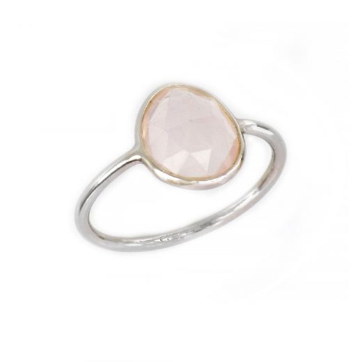 Χειροποίητο ασημένιο δαχτυλίδι επιροδιωμένο με οβάλ ροζ χαλαζία (10x12mm)