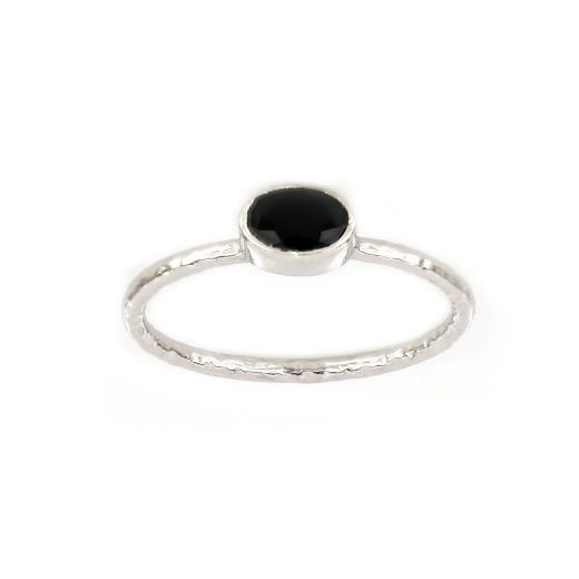 925 Sterling Silver ring rhodium plated with oval Black Onyx (7x5mm)