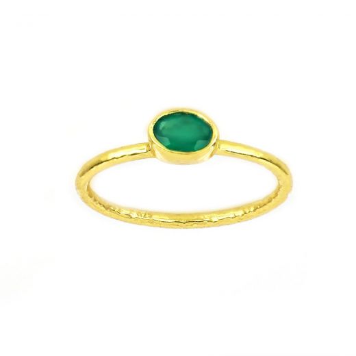 Χειροποίητο ασημένιο δαχτυλίδι επιχρυσωμένο με οβάλ πράσινο όνυχα (7x5mm)