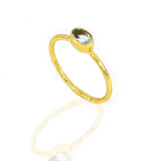 925 Sterling Silver ring gold plated with oval Blue Topaz - 