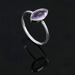 925 Sterling Silver ring rhodium plated with Amethyst "navette" shape - 