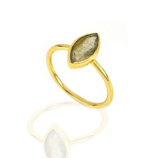 925 Sterling Silver ring gold plated with Labradorite "navette" shape - 