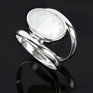 925 Sterling Silver ring rhodium plated with rainbow moonstone - 