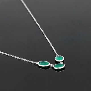 925 Sterling Silver necklace rhodium plated with three stones of oval Green Onyx - 
