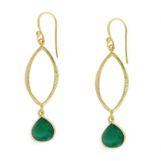 Χειροποίητα ασημένια σκουλαρίκια επιχρυσωμένα με πράσινο όνυχα σε σχήμα σταγόνας