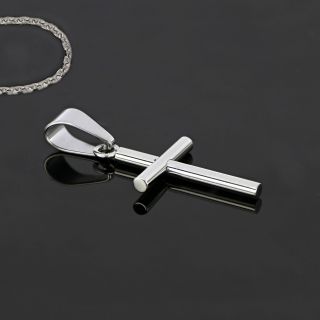 Round cross made of stainless steel in simple line with chain - 